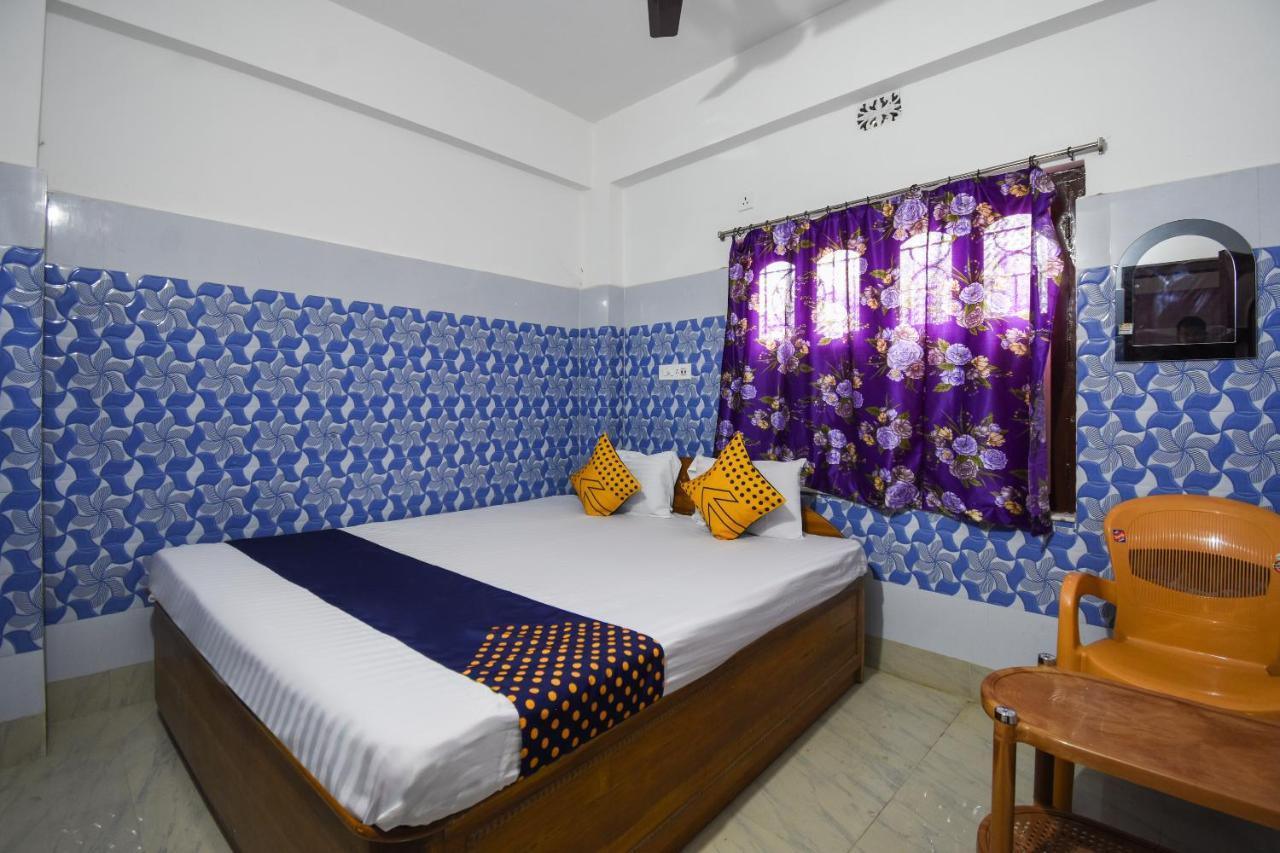Hotel SPOT ON 75685 Shri Giriraj Dham Vrindāvan Exterior foto